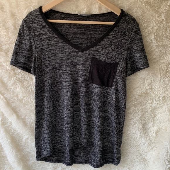 Charlotte Russe Tops - Charlotte Russe Gray V-neck Short Sleeve Top